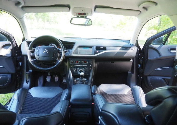 Citroen C5 cena 23900 przebieg: 236200, rok produkcji 2011 z Śrem małe 704